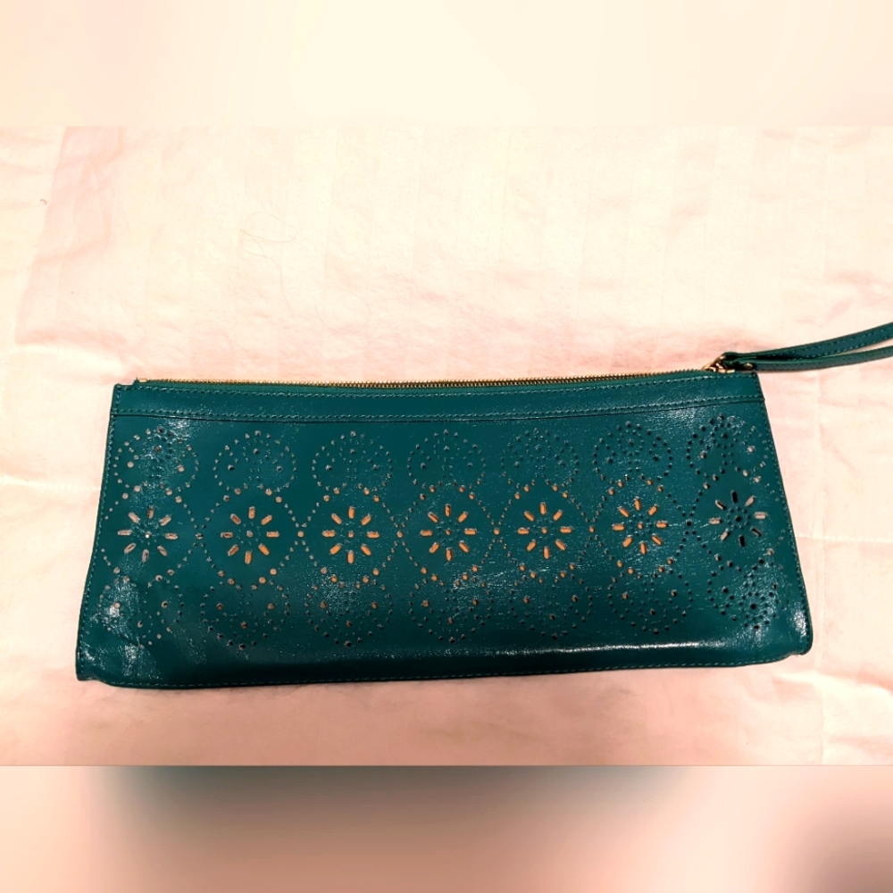 Kelly green hobo wristlet